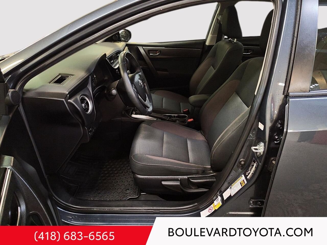 Toyota Corolla 100320A-40 | LE, GROUPE AMÉLIORÉ 2017 Gris Québec - photo #8