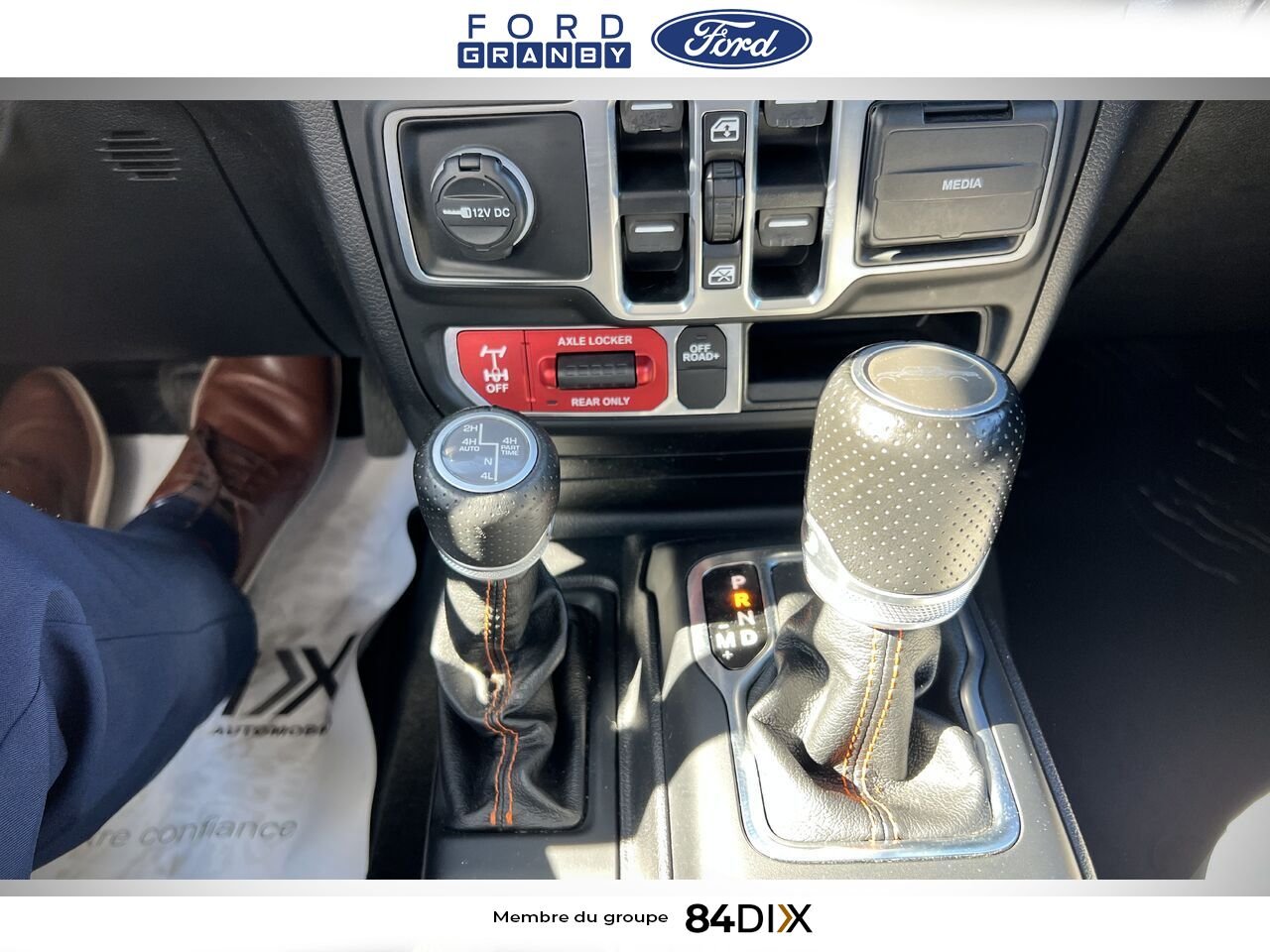 Jeep Gladiator 2021 Noir Granby - photo #26