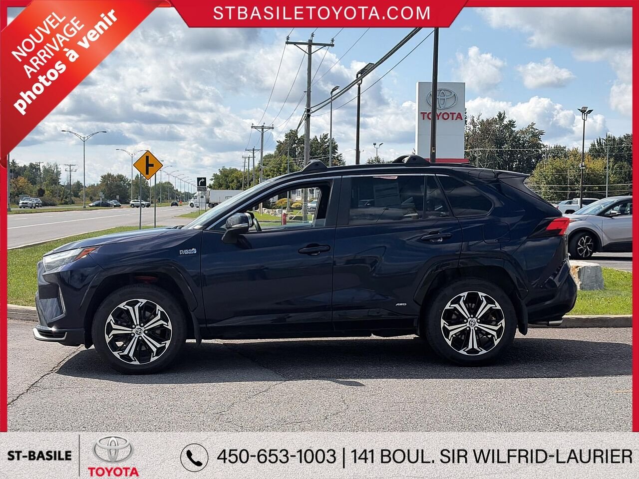 TOYOTA RAV4 PRIME 2023 Bleu Saint-Basile-le-Grand - photo #1