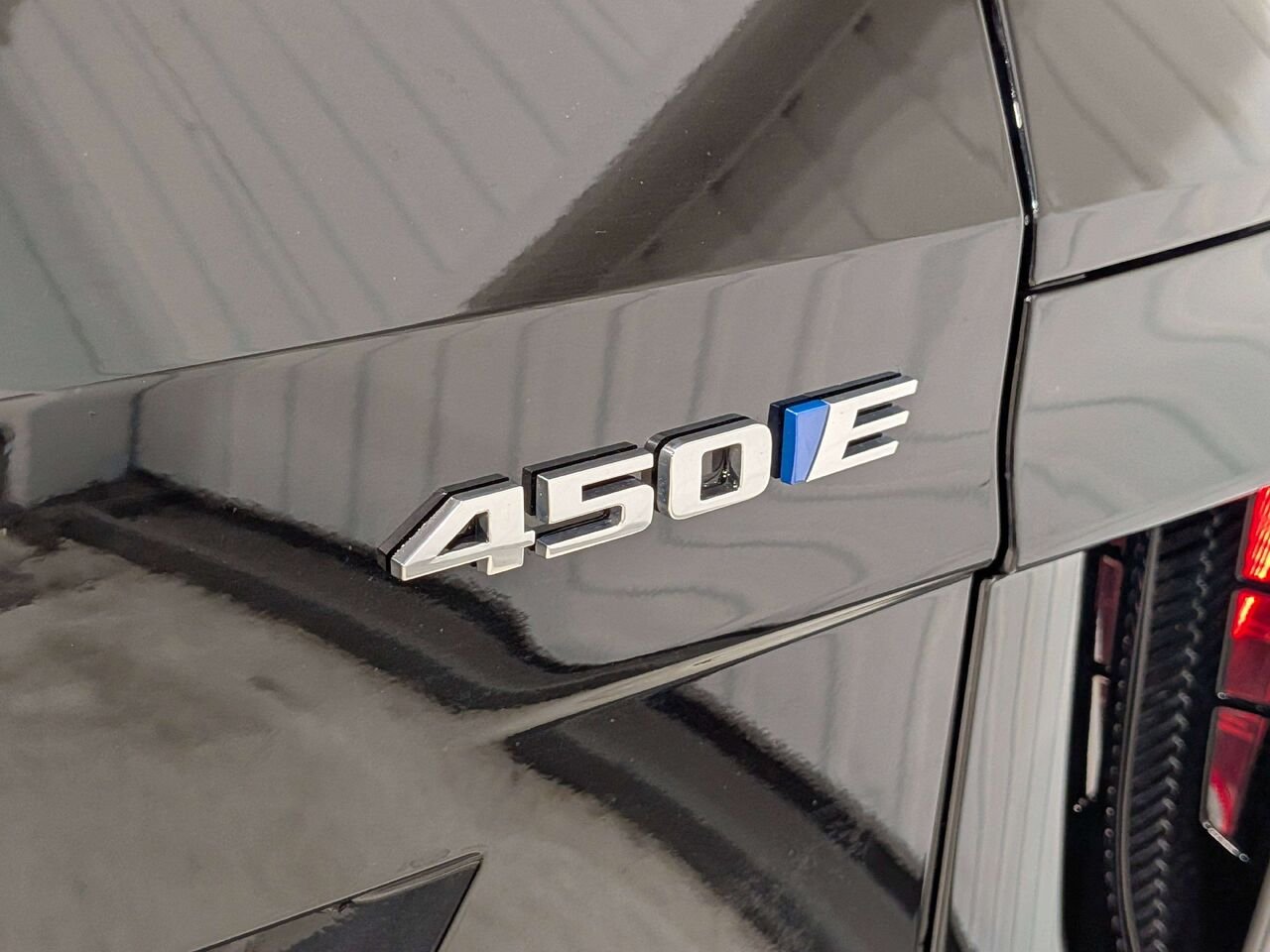 2024 Cadillac LYRIQ 4dr Sport w/1SF Black Val-David - photo #38