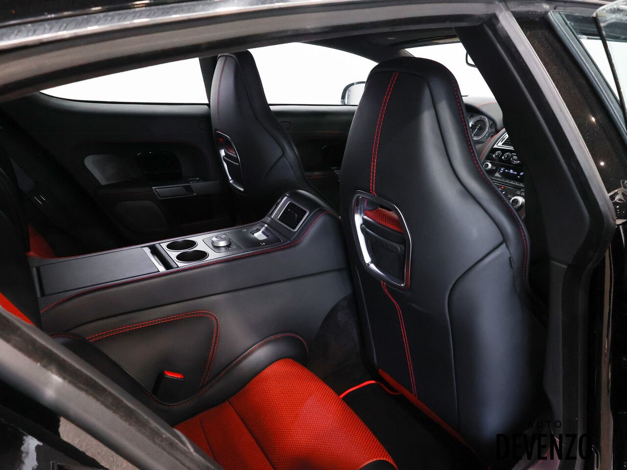 2011 Aston Martin Rapide Black Saint-Eustache - photo #6
