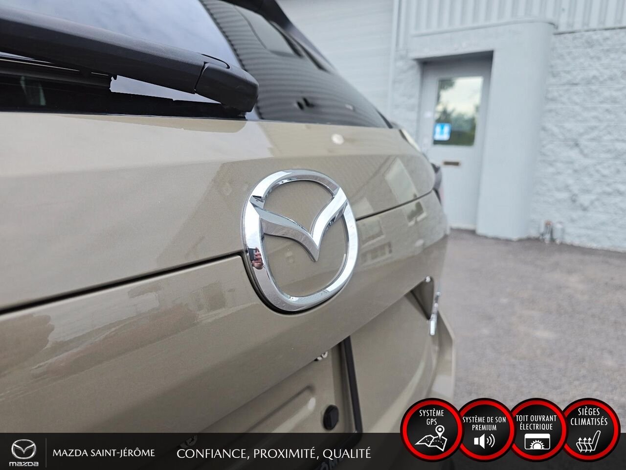 2024 Mazda CX-5 Beige Saint-Jérôme - photo #7