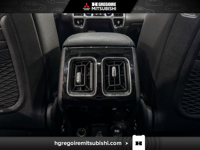 2023 Kia Sorento Grey Blainville - photo #33