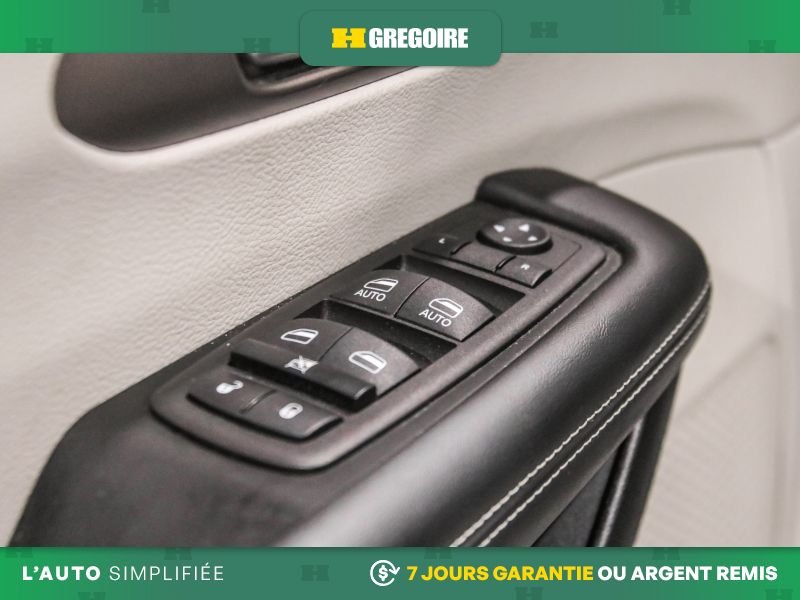 2023 Chrysler Grand Caravan White Saint-Eustache - photo #15