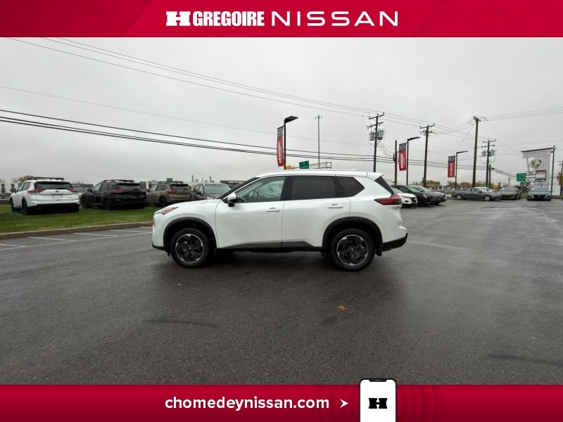 2025 Nissan Rogue White Laval - photo #5