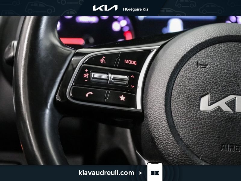 2023 Kia Forte Grey Laval - photo #13