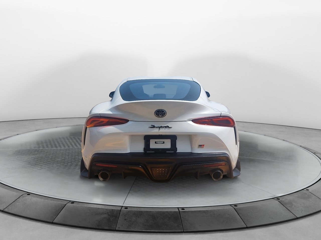 2023 Toyota GR Supra VIN WZ1DB0G08PW059775 White Baie-Comeau - photo #2