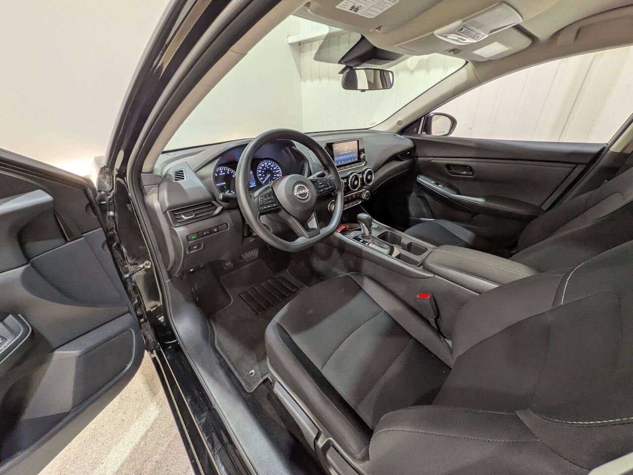 2024 Nissan Sentra S Plus CVT Black Val-David - photo #9