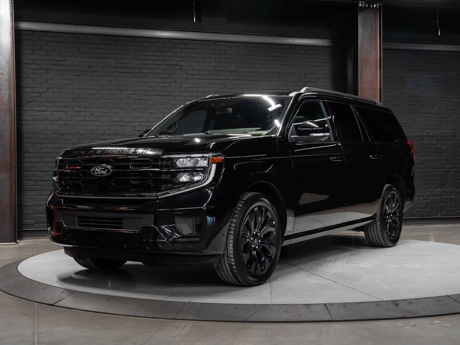 2025 Ford Expedition Platinum Max | Stealth Appearance Package | Panoramic Sunroof Black