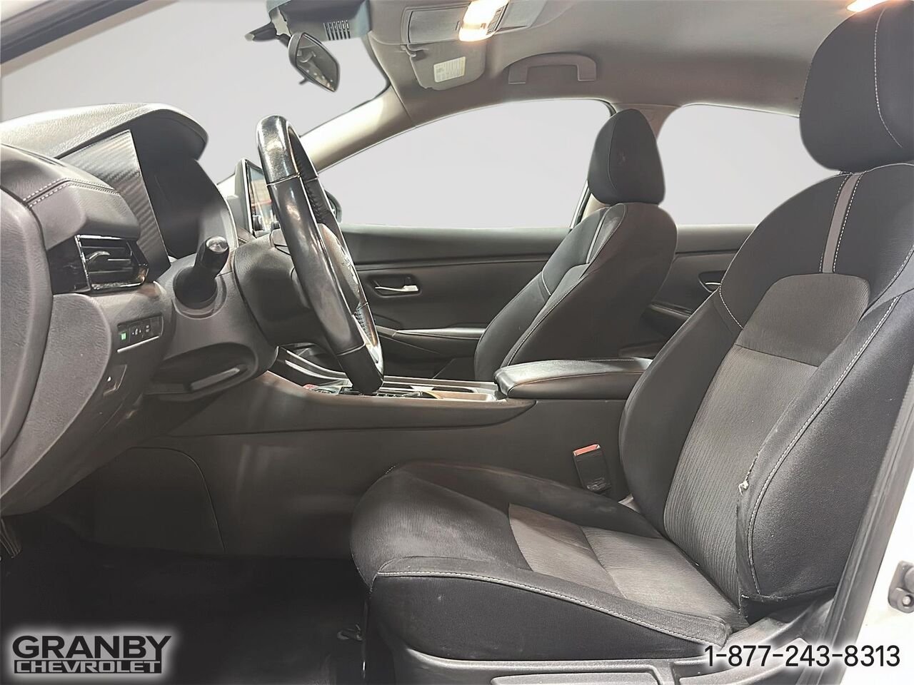 Nissan Sentra SV | 27-0244A 2020 Blanc Granby - photo #10