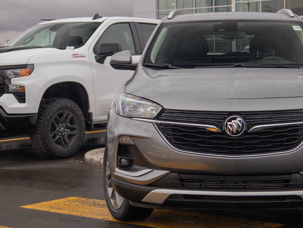 2023 Buick Encore GX AWD 4dr Preferred Grey Sherwood Park - photo #4