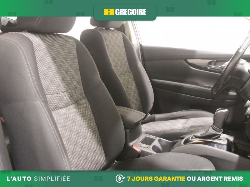 2019 Nissan Qashqai White Laval - photo #30