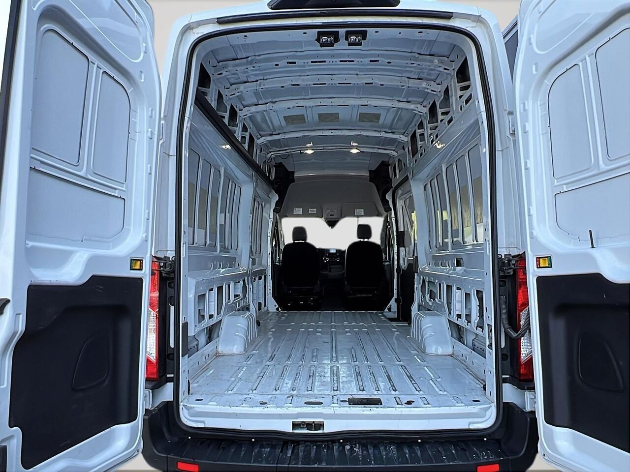 Ford Transit 250 TOIT HAUT 2025 Québec - photo #23