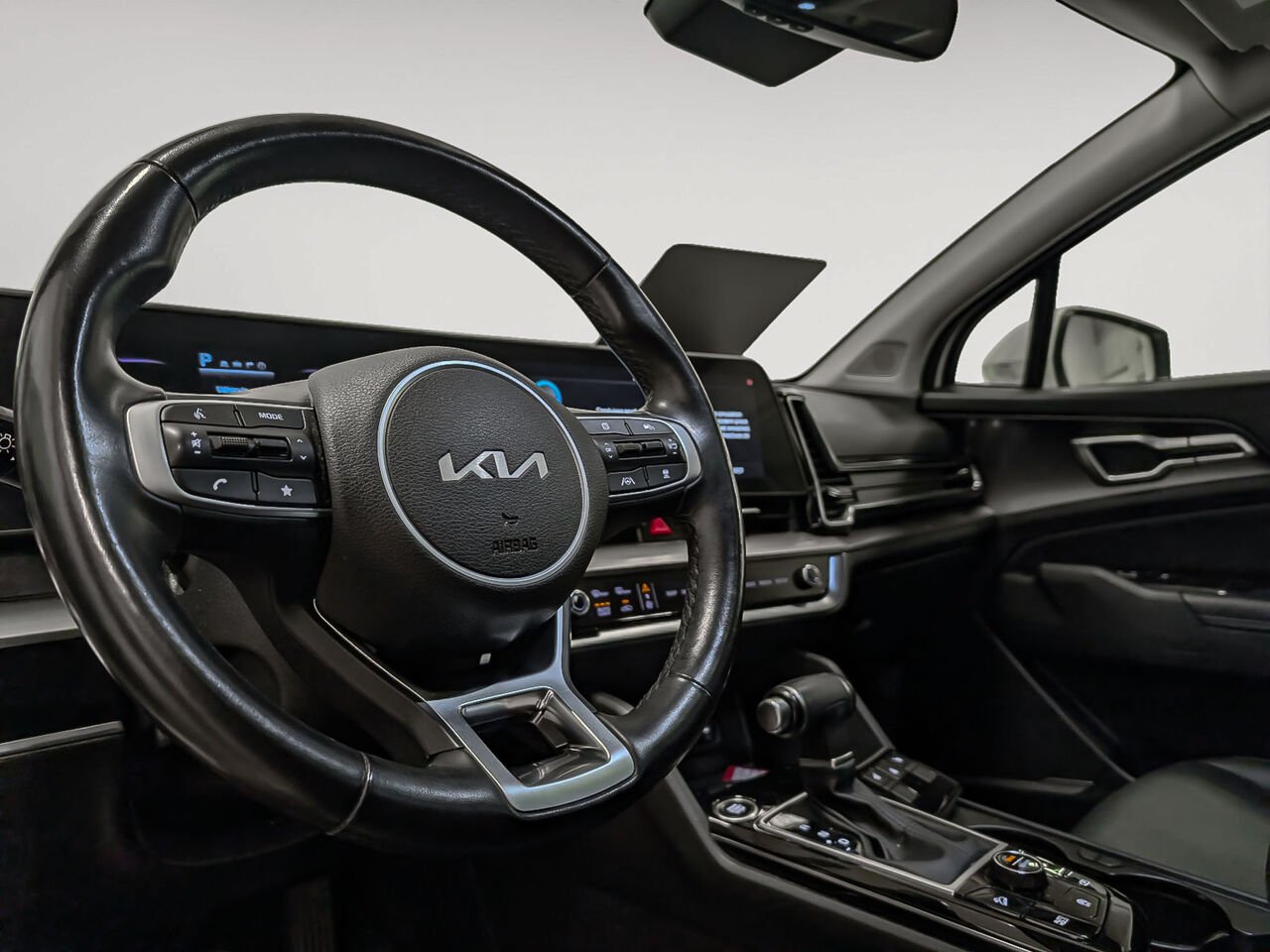 Kia Sportage AWD EX Toit Pano Cuir Sièges et Volant Chauffants 2023 Blanc Sherbrooke - photo #5
