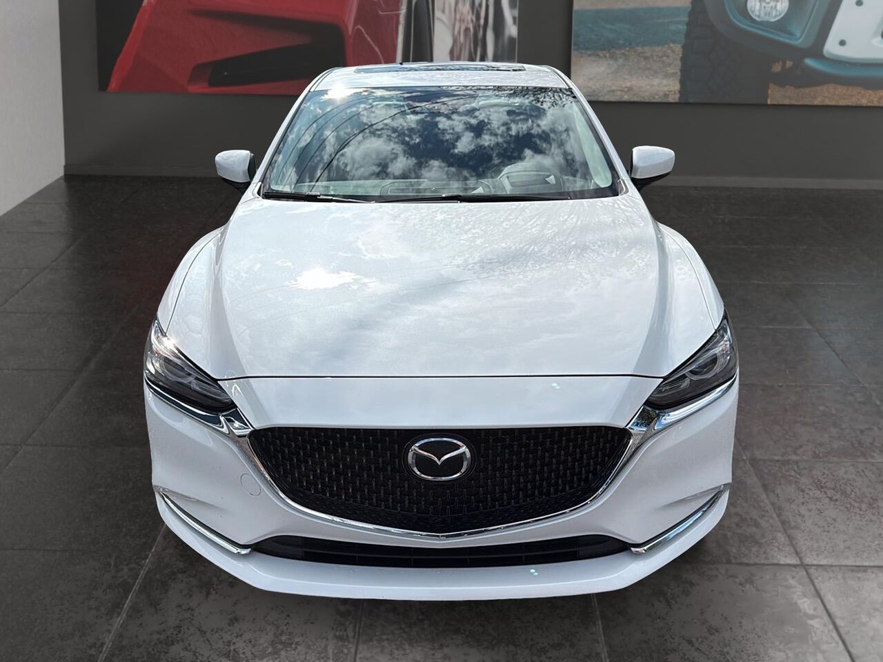 White 2018 Mazda MAZDA6 Sedan Automatic