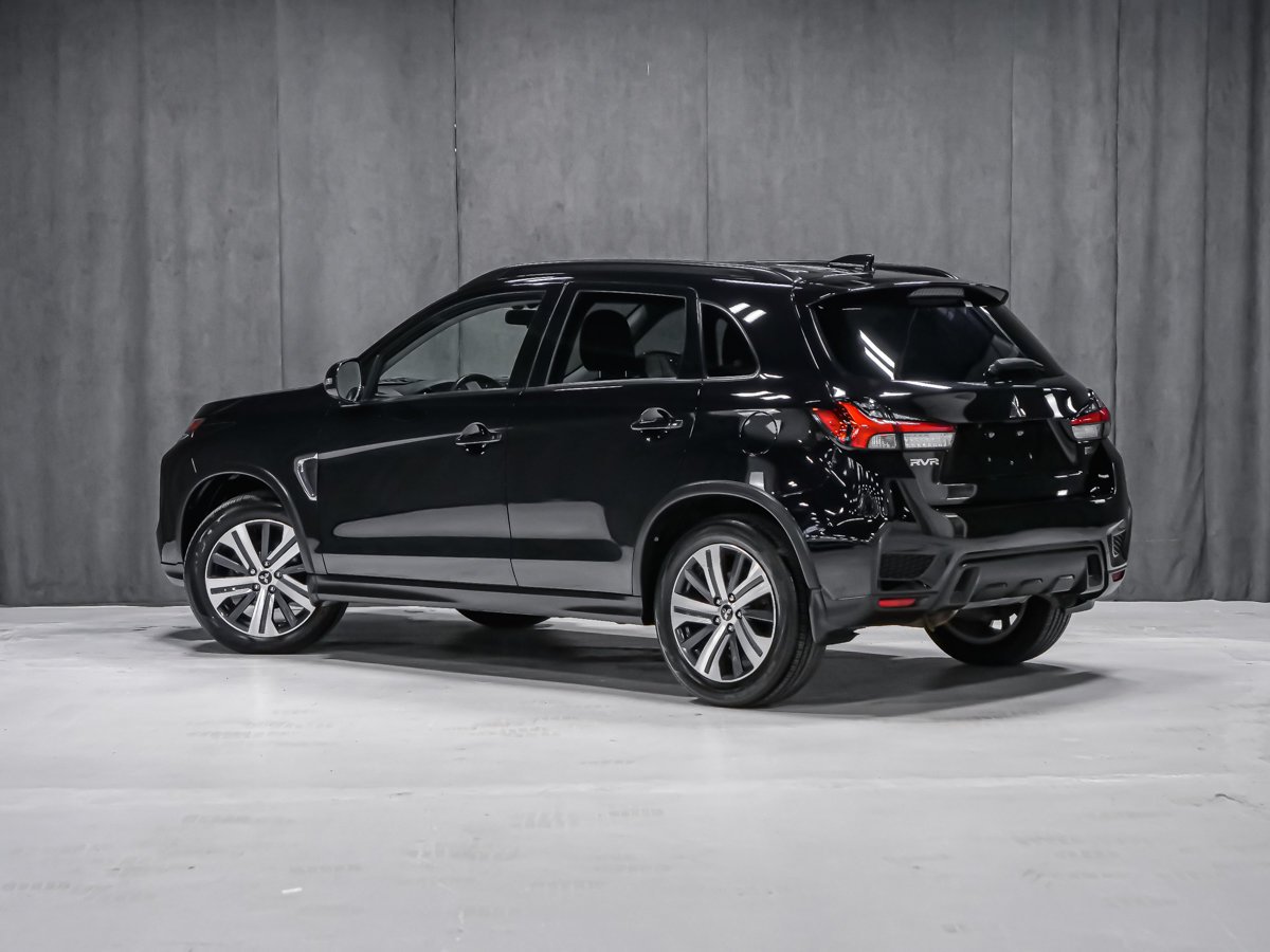 Mitsubishi RVR SE 2024 Noir Montréal - photo #3