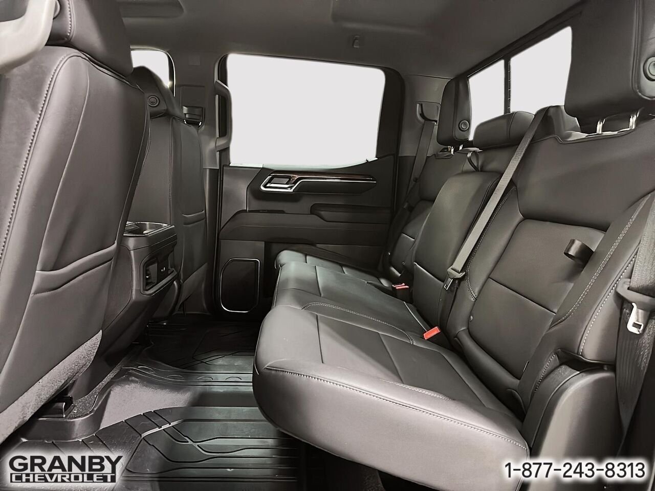 CHEVROLET Silverado 1500 K1500 SILVERADO CREW CAB RST STD/BOX (1SP) | E26-0959 2026 GRIS STERLING METALLISE Granby - photo #11
