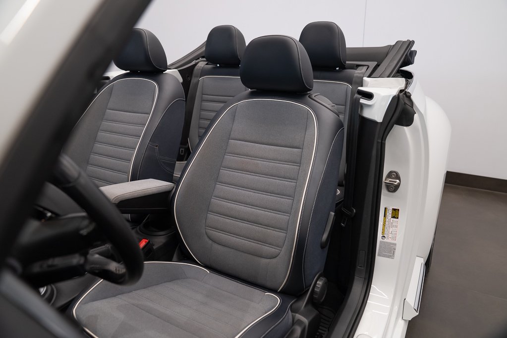 Volkswagen Beetle 2016 Blanc Saint-Eustache - photo #24