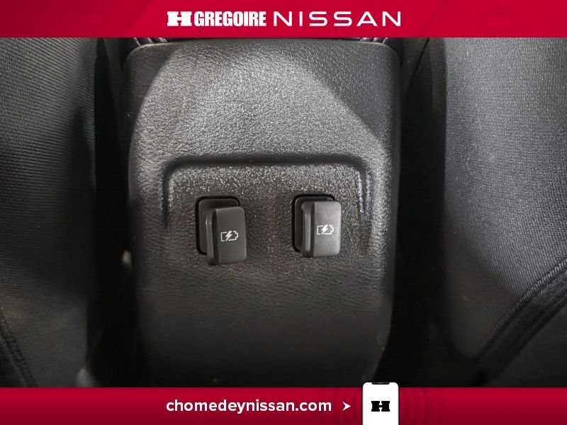2021 Nissan Kicks Black Laval - photo #24