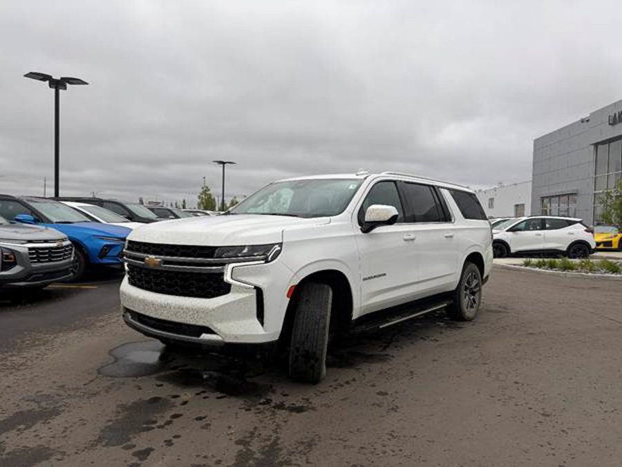 2023 Chevrolet Suburban LS 4WD 5.3L 8 Passenger | Remote Start White
