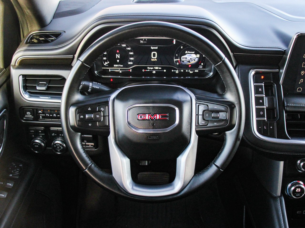 2023 GMC Yukon 4WD 4dr SLE Grey Sherwood Park - photo #17
