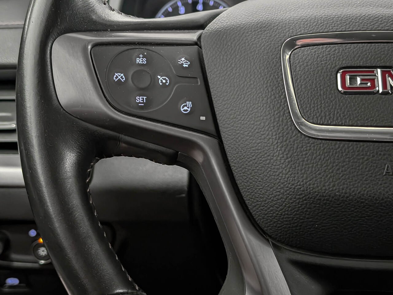 2022 GMC Terrain AT4 AWD Toit Panoramique Black Sherbrooke - photo #13