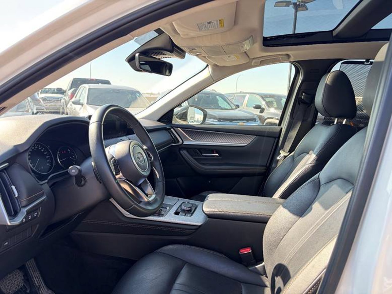 2025 Mazda CX-70 MHEV GT AWD White Sherwood Park - photo #6