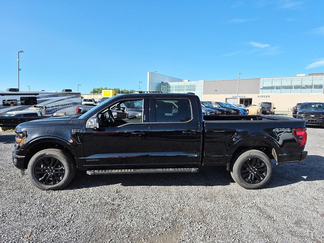 Ford F-150 2F229 | XLT 2026 Noir agate métallisé Saint-Jérôme - photo #2