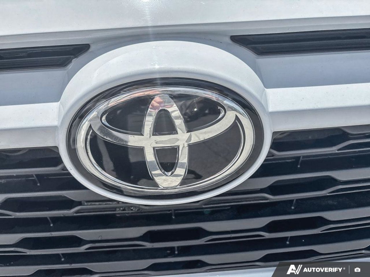 2021 Toyota RAV4 2T3Z1RFVXMW184652 White Mirabel - photo #11