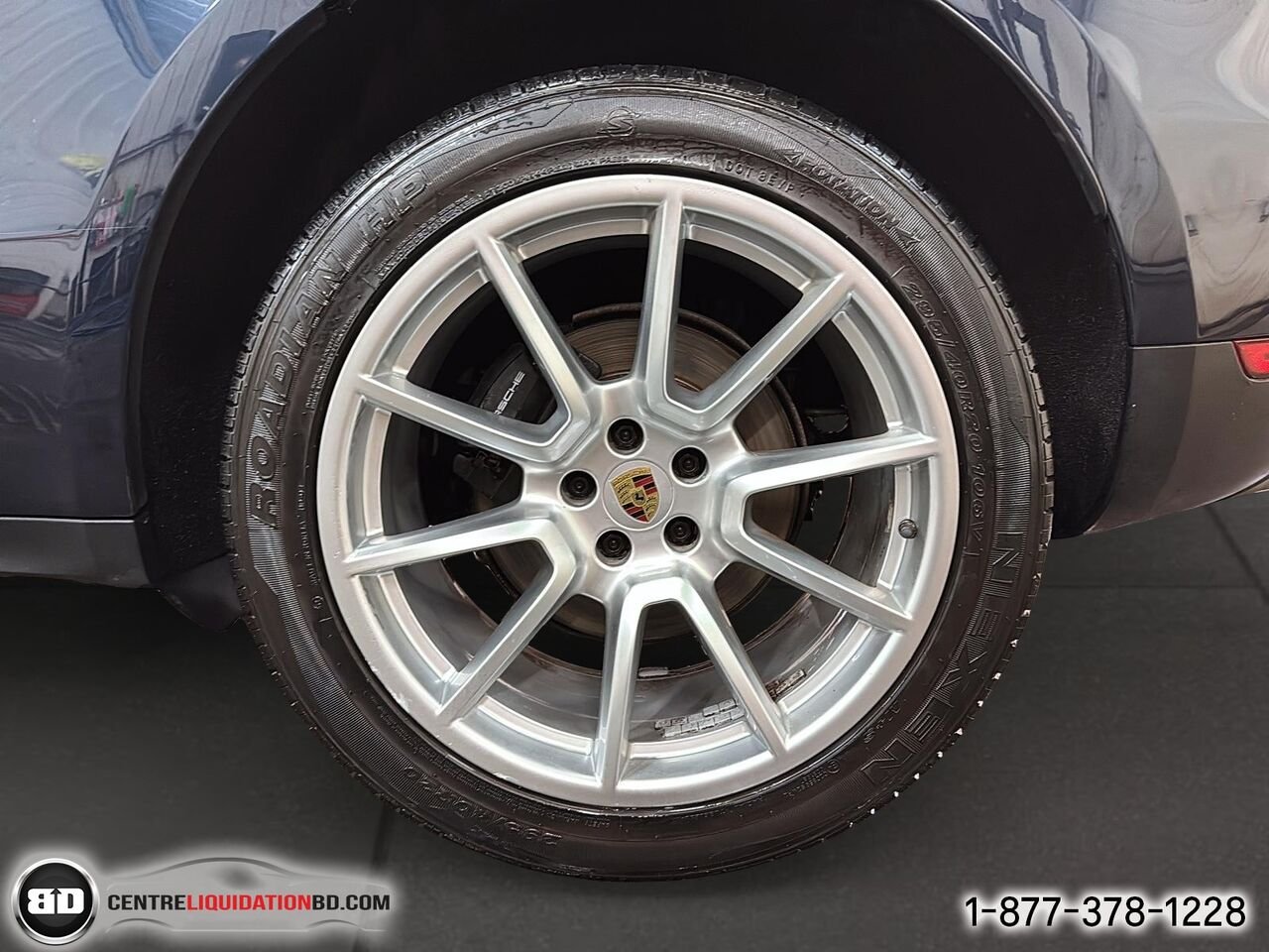 2018 Porsche Macan TI | BD0431 Blue Granby - photo #11