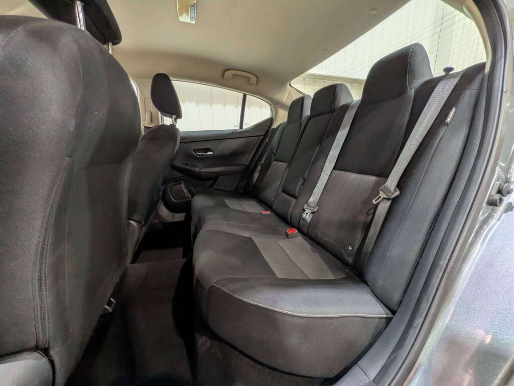 2022 Nissan Sentra SV CVT Grey Val-David - photo #10