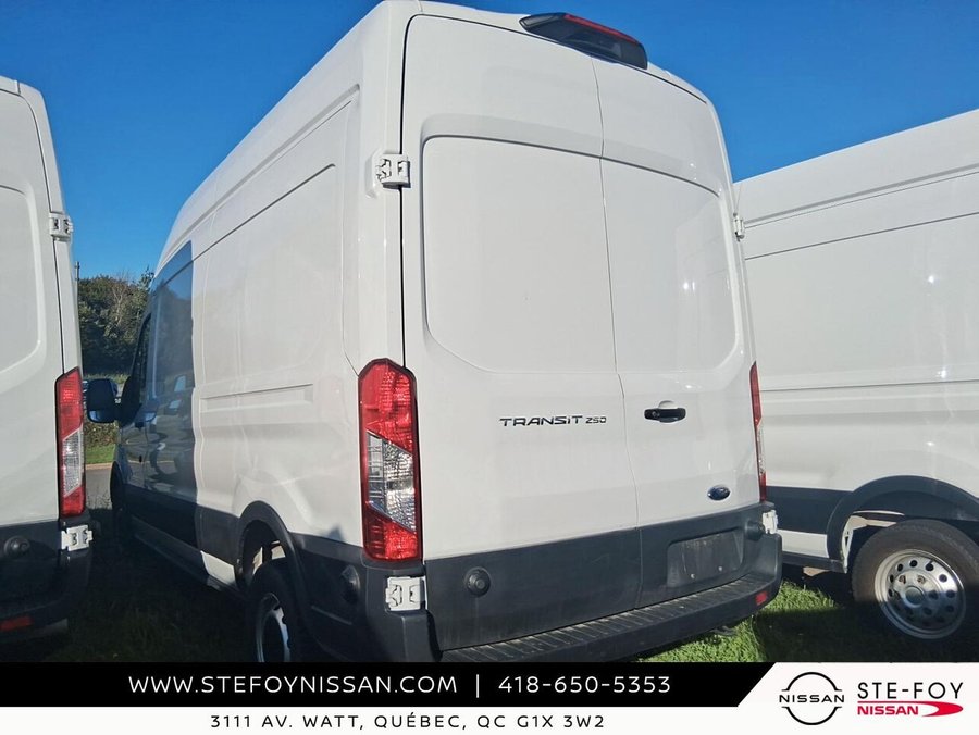 Ford Transit fourgon utilitaire AWD S6897 2025