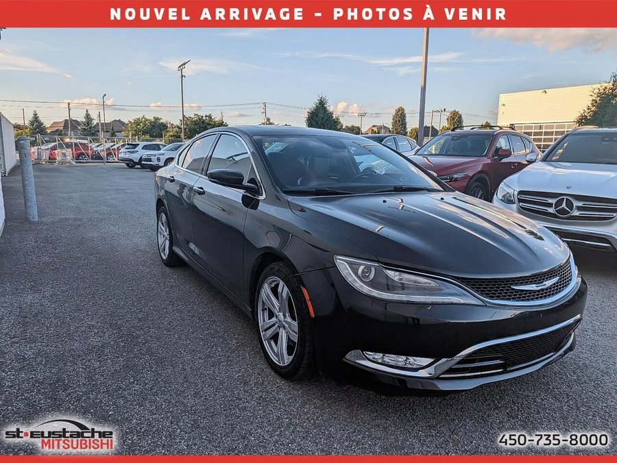 Chrysler 200 c awd 200 C AWD -CUIR BRUN-SIÈGES VENTILÉ ET CHAUFFANT-BLUETOOTH 2016 Noir