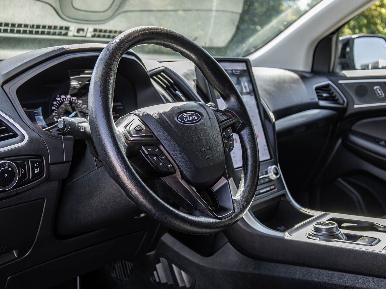 2024 Ford Edge Black Sainte-Julienne - photo #18
