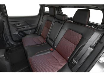 Nissan Kicks SR