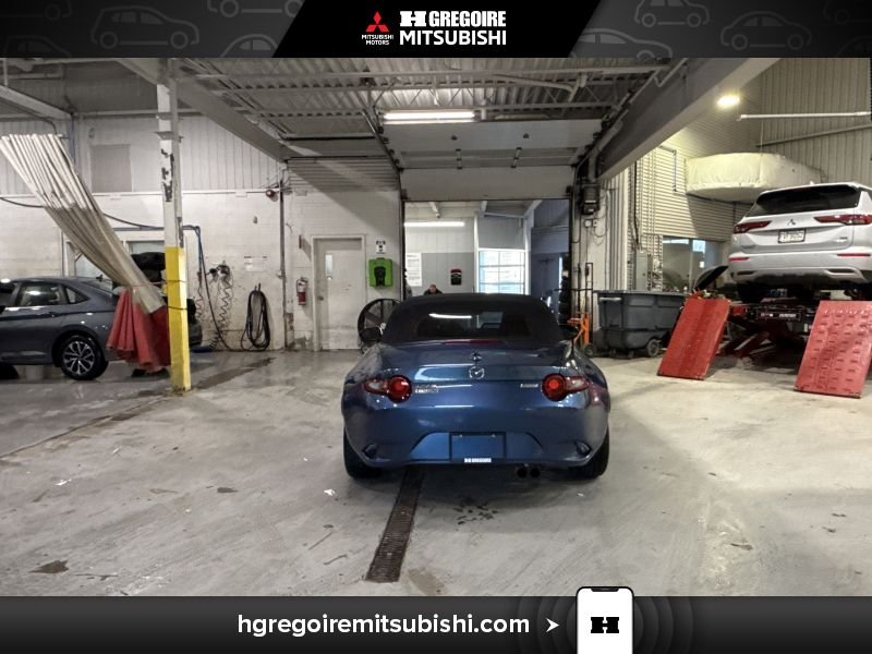 2018 Mazda MX-5 Blue Laval - photo #7