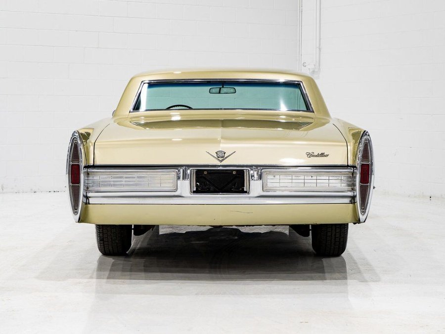 Cadillac DeVille Coupe 1967 1967 Or