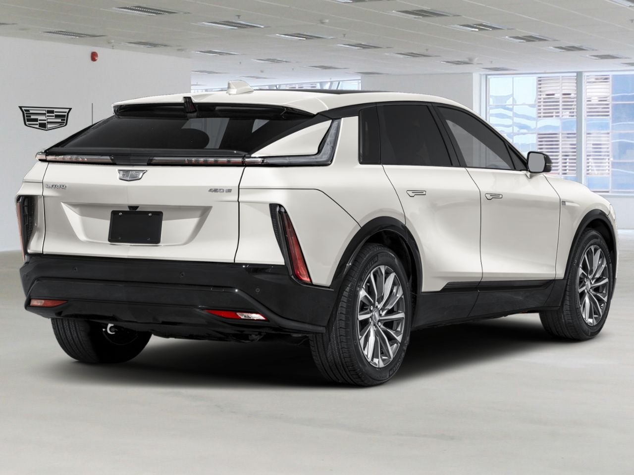CADILLAC LYRIQ LYRIQ ELECTRIC SPORT AWD (1SF) 2027 Blanc éclatant, triple couche Laval - photo #1