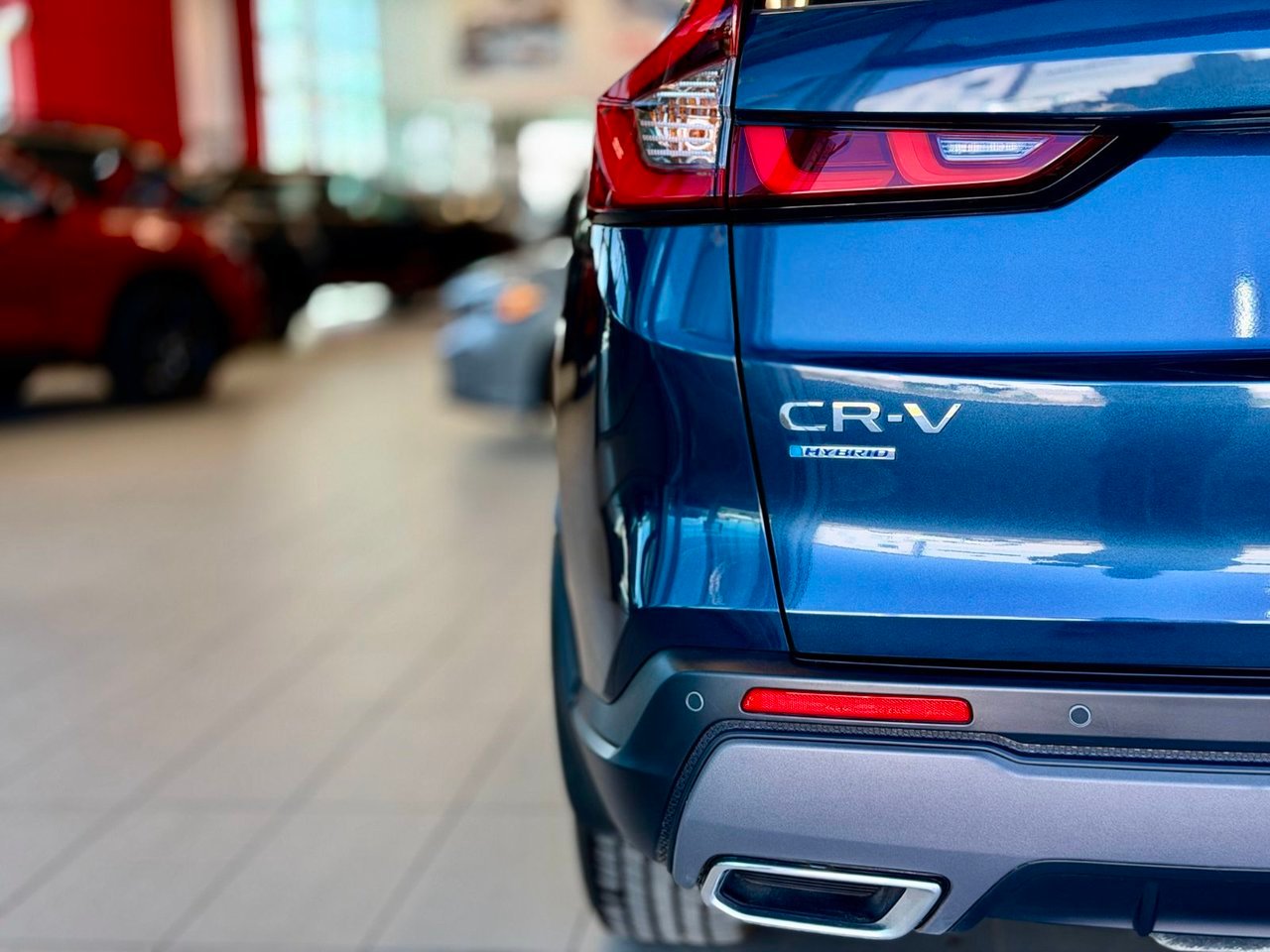 2024 Honda CR-V Hybrid Blue Notre-Dame-des-Prairies - photo #9