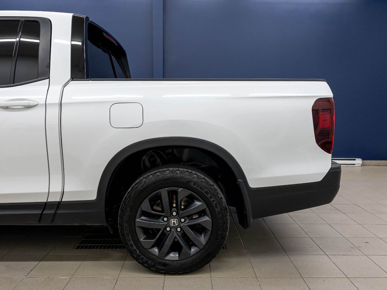 Honda Ridgeline SPORT V6 AWD *TOIT* CARPLAY *SIEGES / VOLANT CHAUF 2023 Blanc Saint-Jérôme - photo #28
