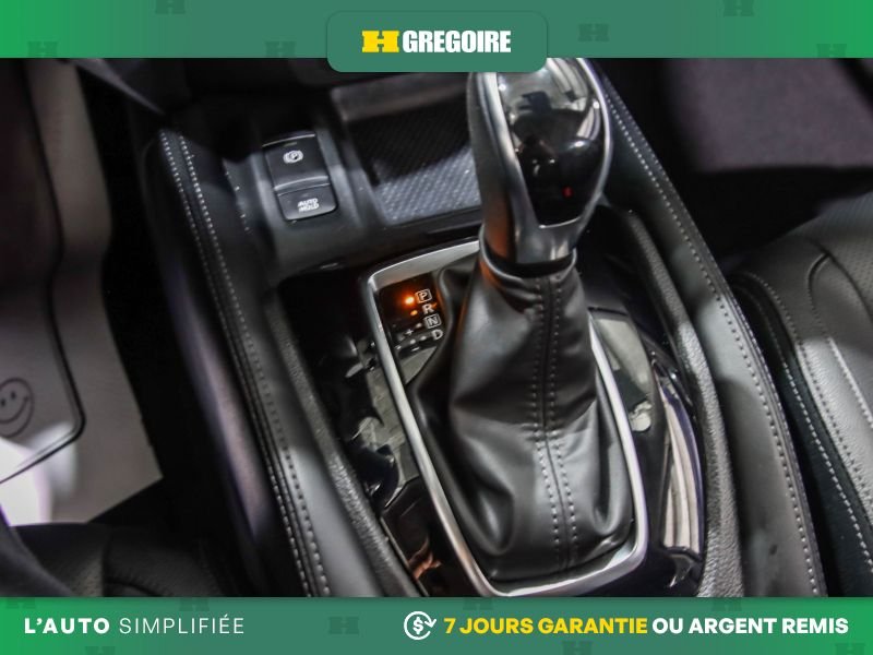 2020 Nissan Rogue Grey Blainville - photo #16