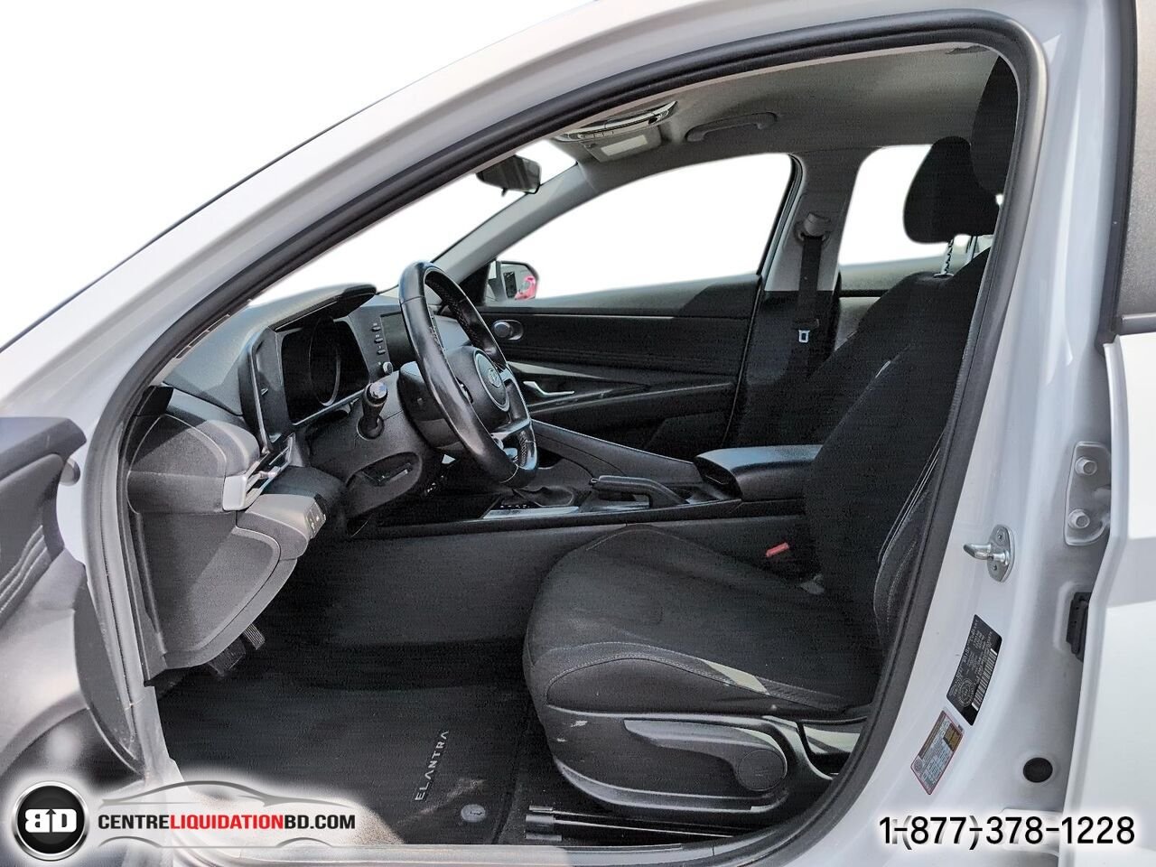 Hyundai Elantra Preferred | BD0278 2023 Blanc Granby - photo #11