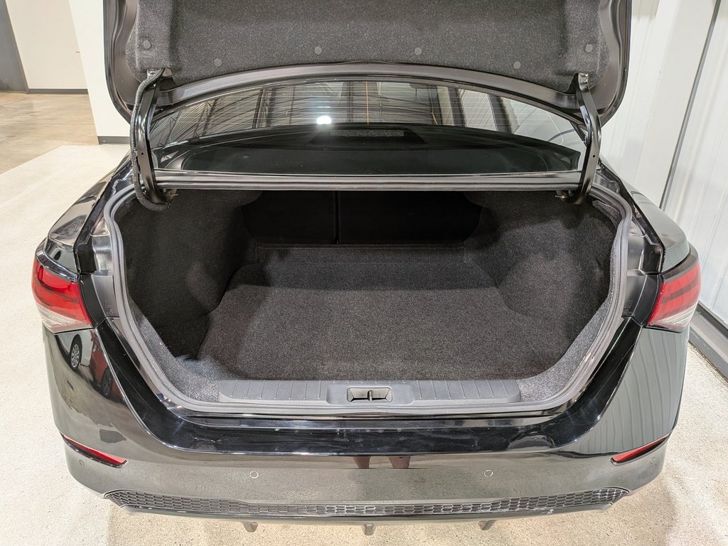 2021 Nissan Sentra SV CVT Black Val-David - photo #8