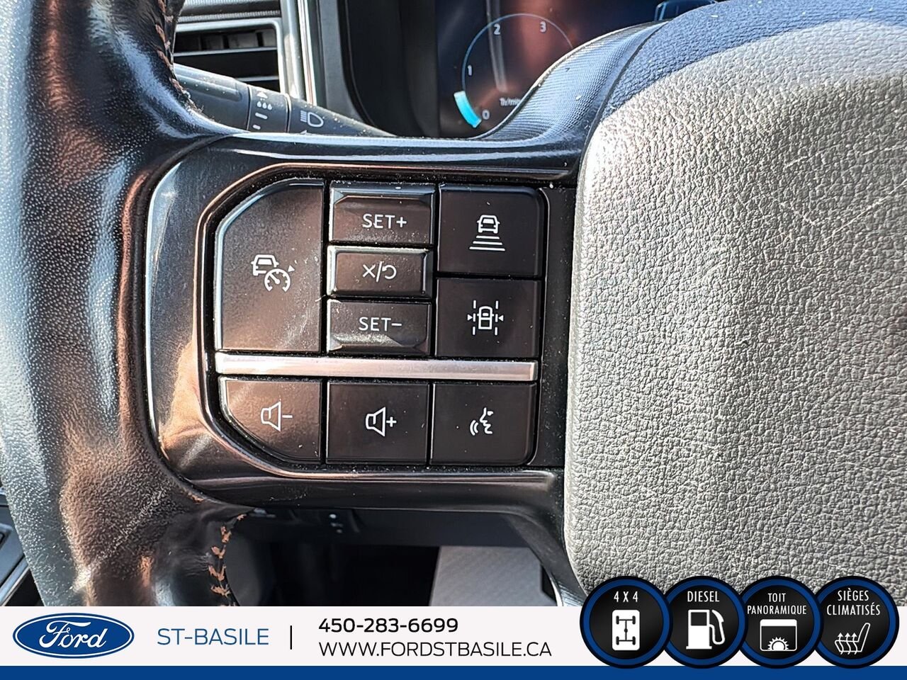 2024 Ford Super Duty F-250 SRW Black Saint-Basile-le-Grand - photo #22