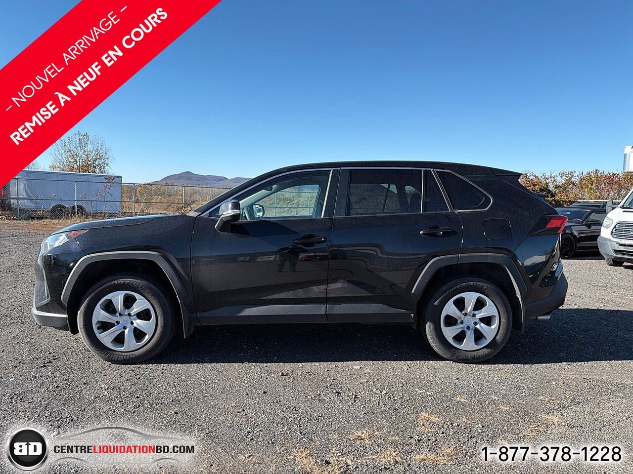 2024 Toyota RAV4 LE TI | BD0470 Black Granby - photo #10