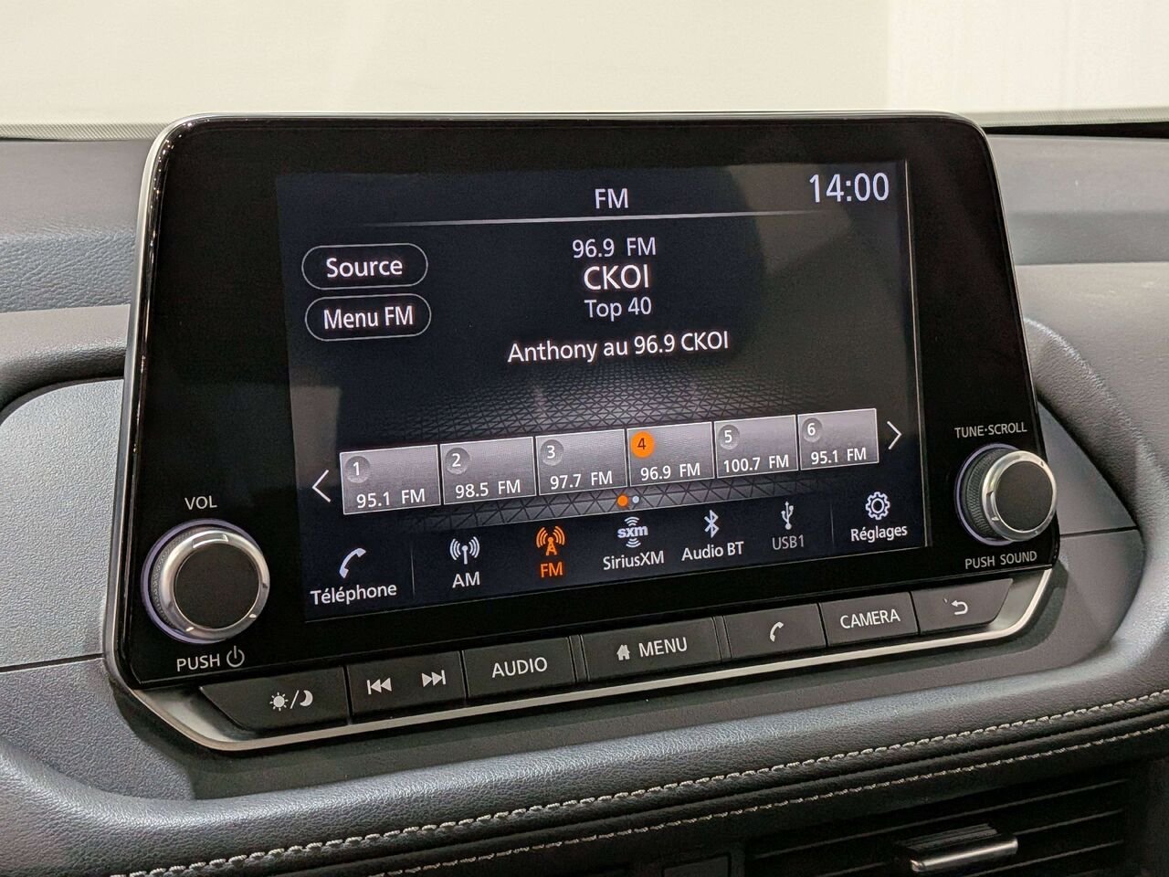 2024 Nissan Rogue AWD SV Moonroof Red Val-David - photo #22