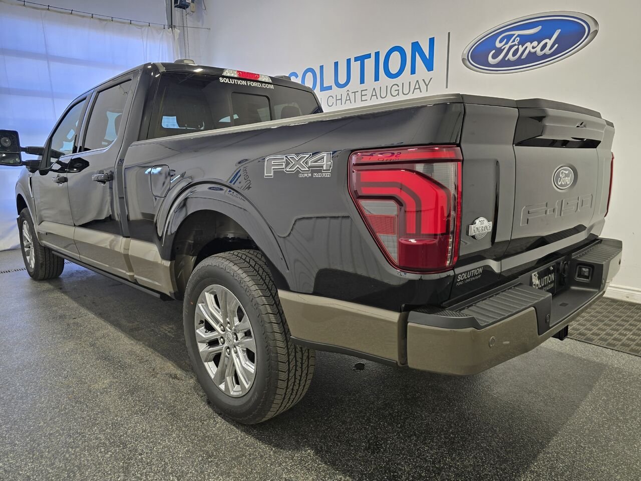 Ford F-150 2026 Noir agate métallisé Châteauguay - photo #1
