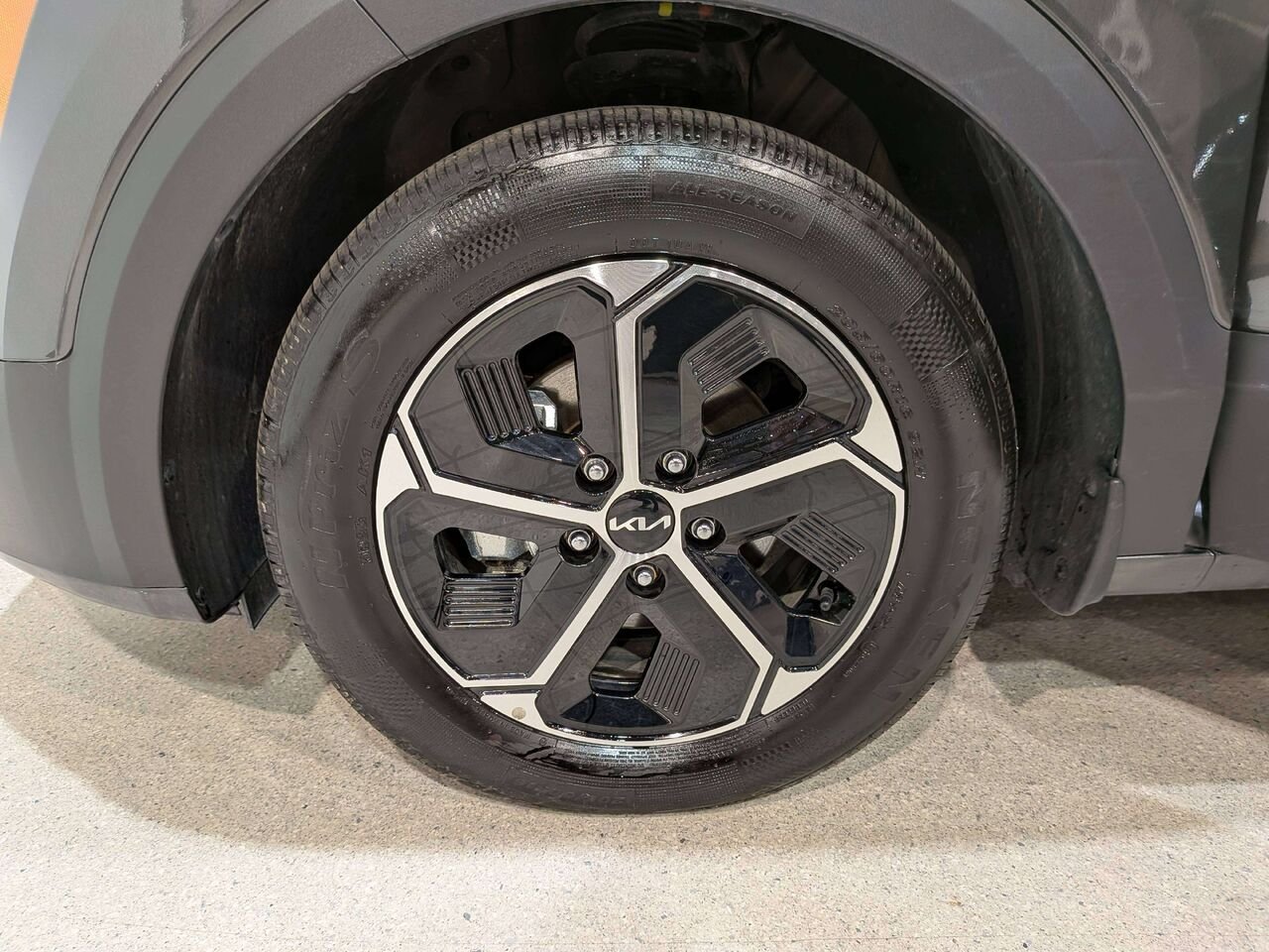 2025 Kia Niro Plug-in Hybrid EX Premium FWD Grey Val-David - photo #33