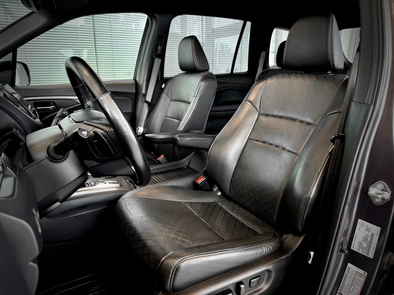 2020 Honda Passport gray Notre-Dame-des-Prairies - photo #18