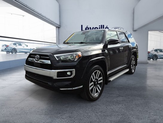 Toyota 4Runner LIMITED ** CUIR ** TOIT ** NAV ** UN PROPRIO ** CARFAX CLEAN ** TRES RARE ** 2022 Noir